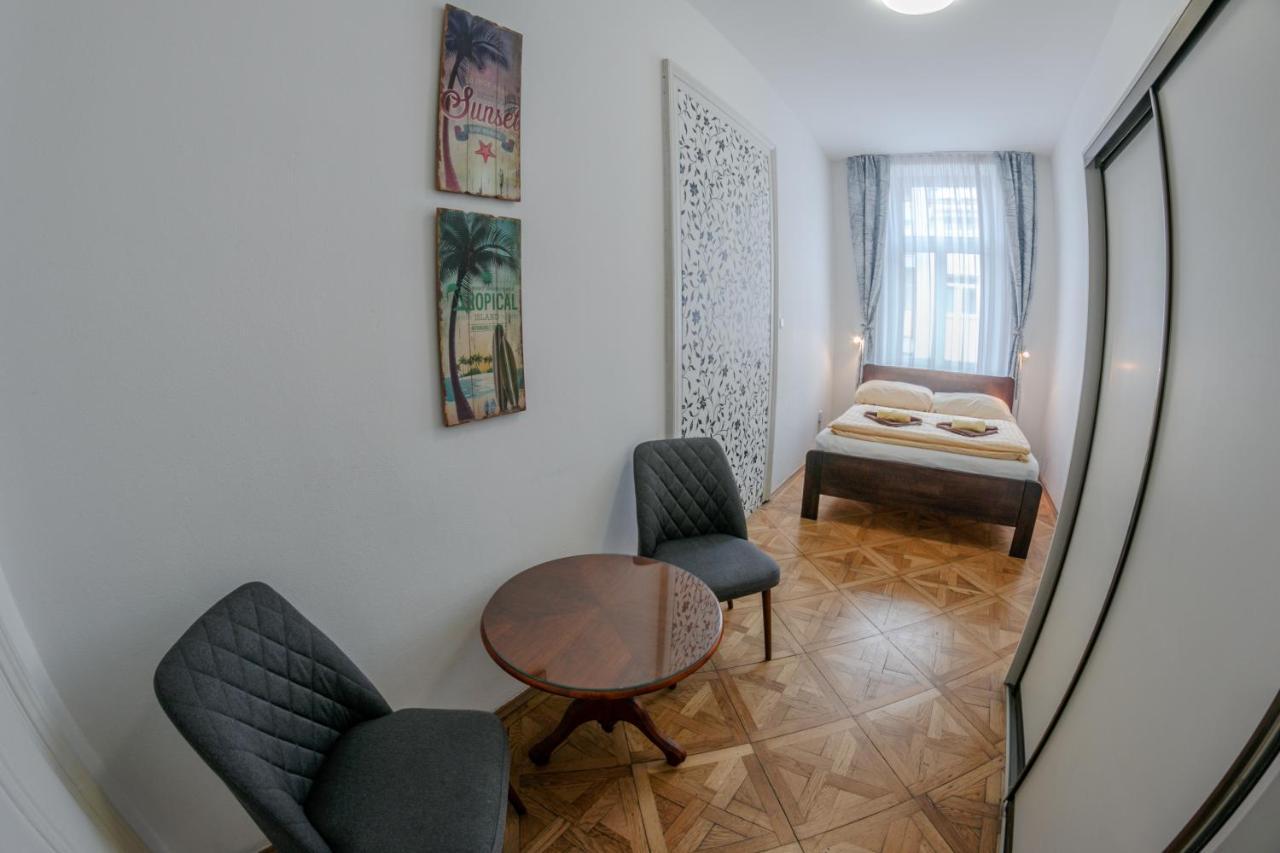 Cuba Bar&Hostel Ceske Budejovice Luaran gambar