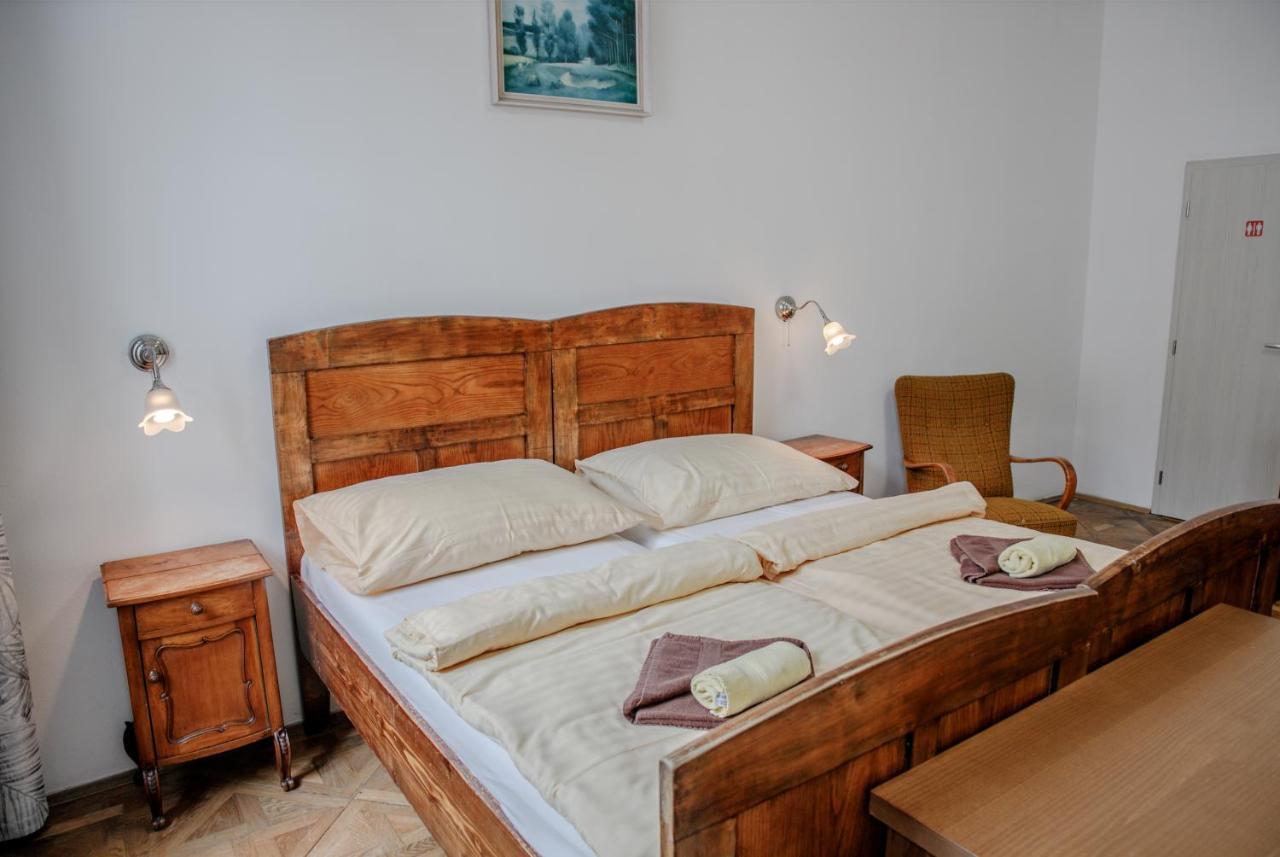 Cuba Bar&Hostel Ceske Budejovice Luaran gambar