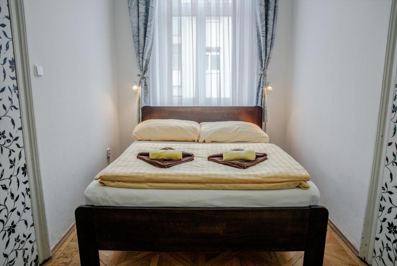 Cuba Bar&Hostel Ceske Budejovice Luaran gambar