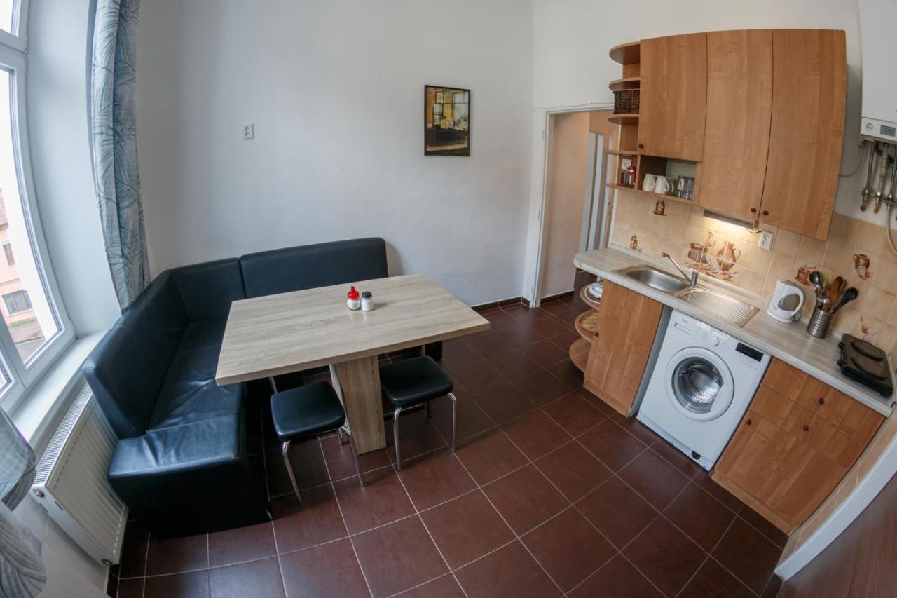 Cuba Bar&Hostel Ceske Budejovice Luaran gambar