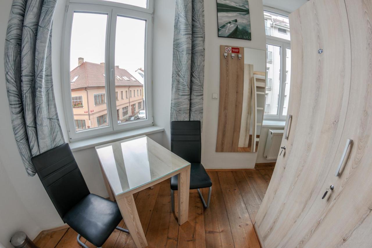 Cuba Bar&Hostel Ceske Budejovice Luaran gambar