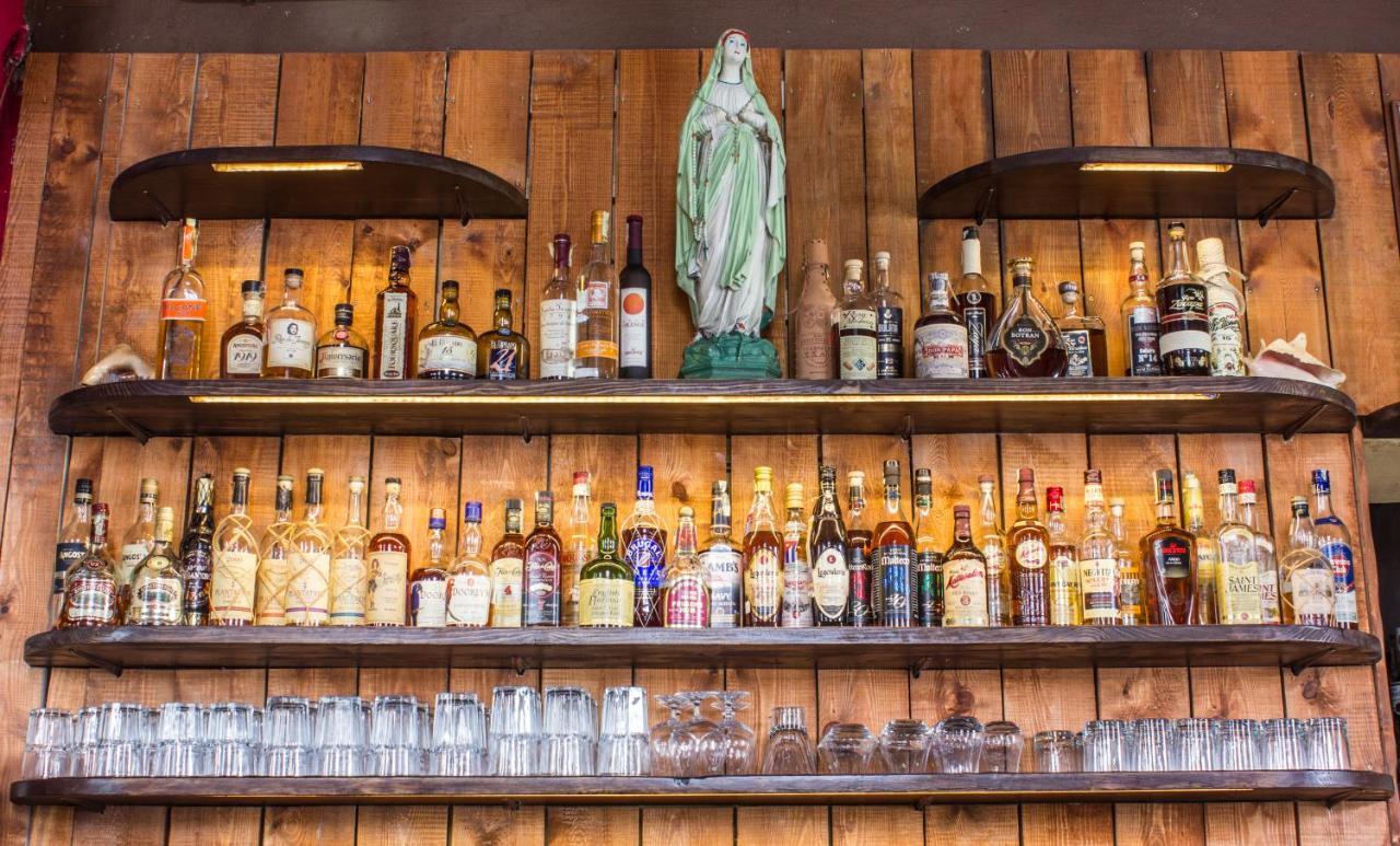 Cuba Bar&Hostel Ceske Budejovice Luaran gambar